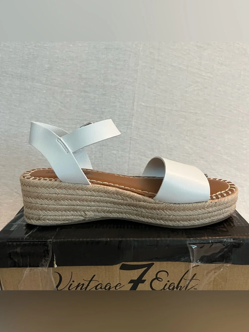 Vintage 7 Eight Luck White Espadrille Platform Sandals with Ankle Buckle